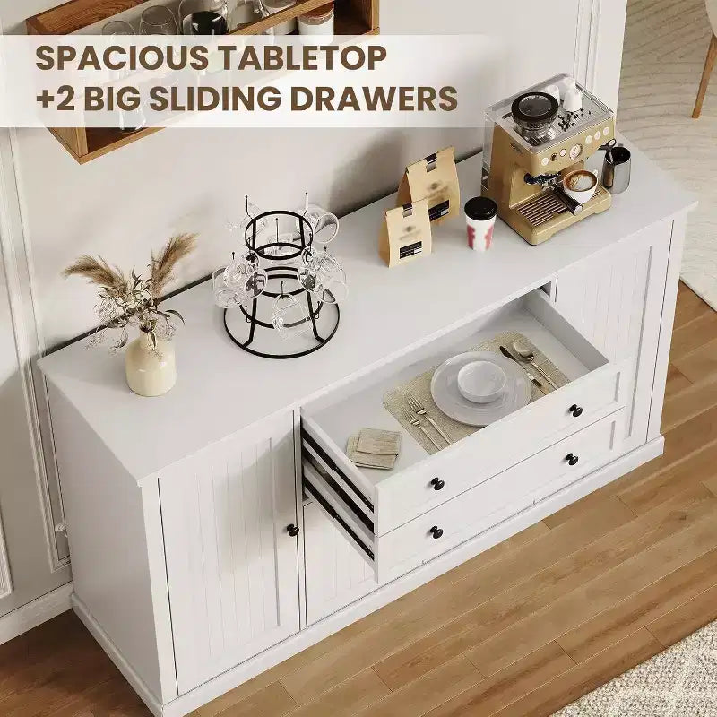 Vaisselier de ferme blanc / bois blanc de 58 po avec 4 portes coulissantes et 2 tiroirs
