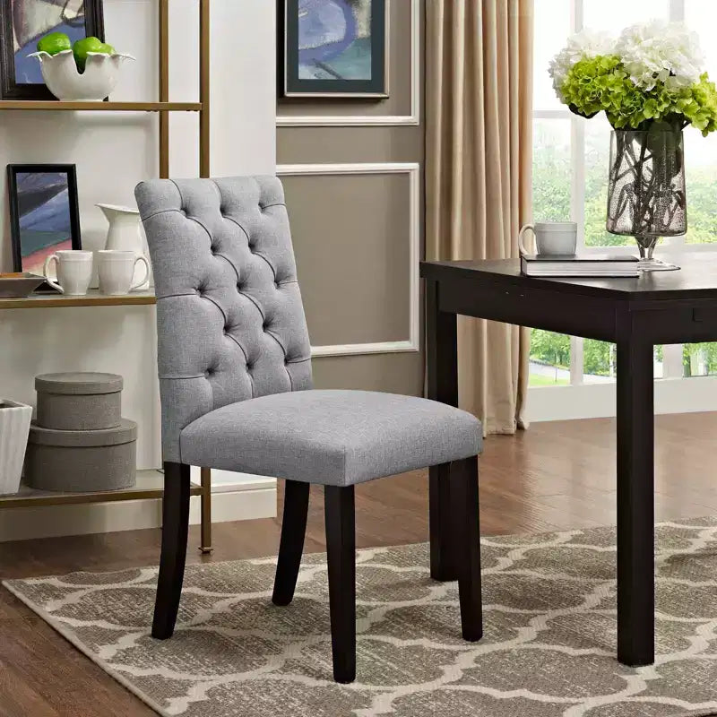 Chaise de salle à manger en tissu Duchess